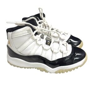 Air Jordan 11 Retro Grattitude Kids White Metallic Gold Black Size 13C